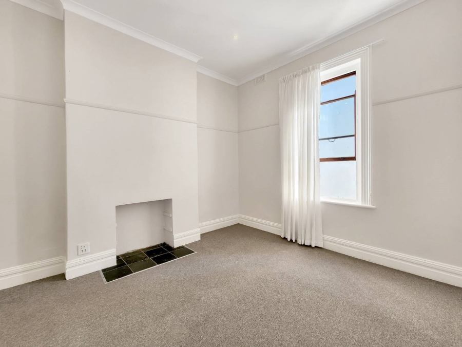 To Let 3 Bedroom Property for Rent in Sea Point Western Cape